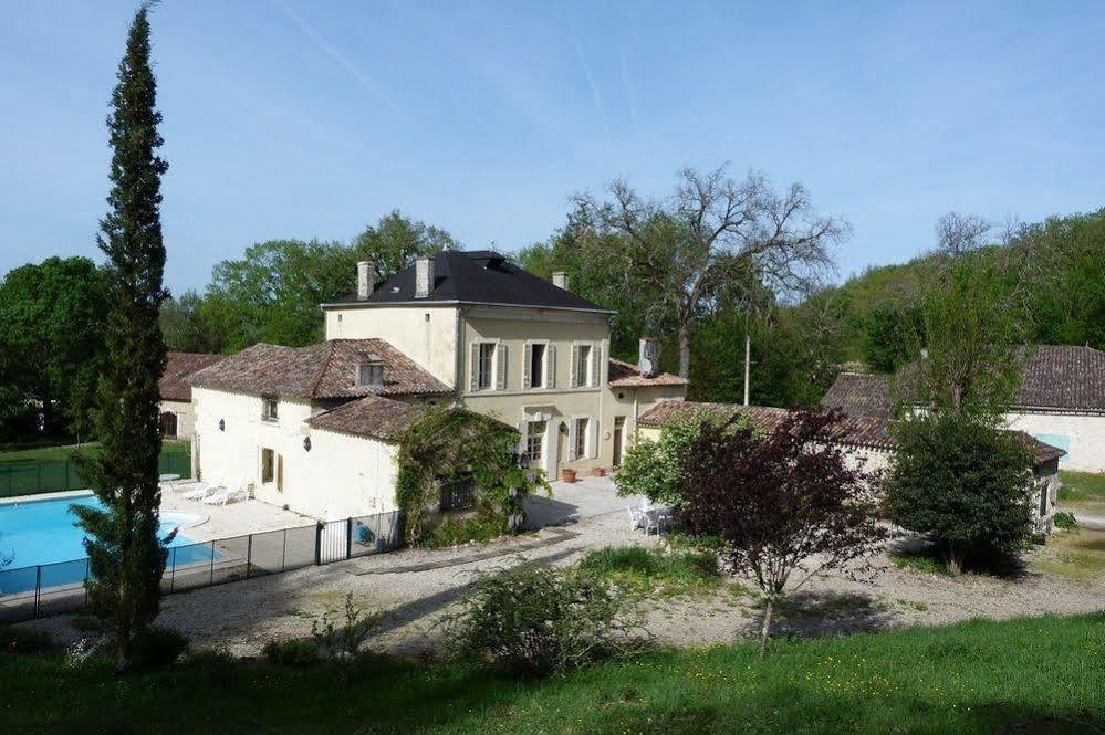 Bed and Breakfast Aux Trois Fontaines Eynesse Exteriér fotografie